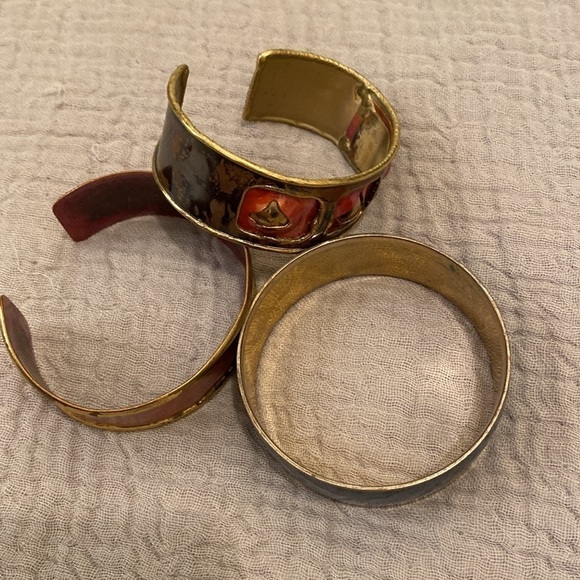 Bundle 3pcs.3 bracelet in very good condition. - Picture 5 of 9